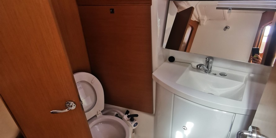 Jeanneau Sun Odyssey 42