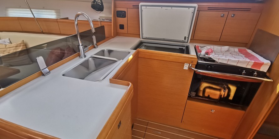 Jeanneau Sun Odyssey 42