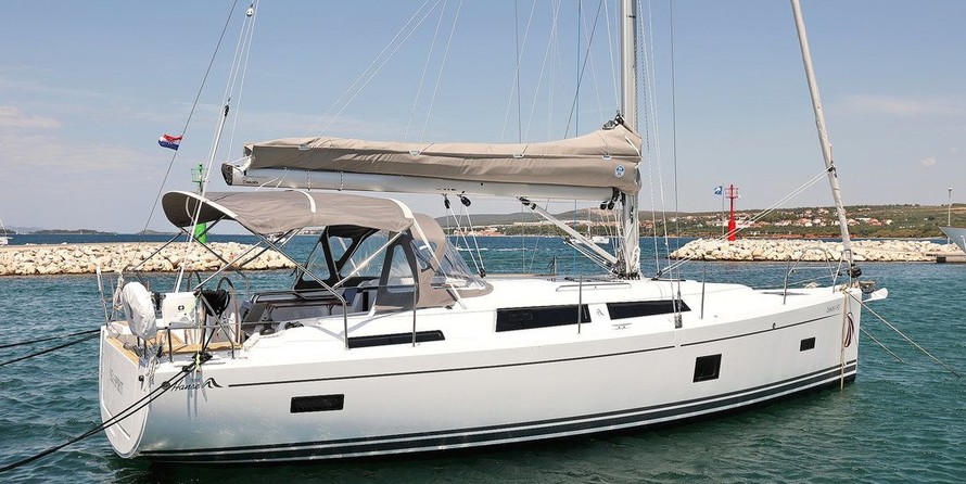 Hanse 388