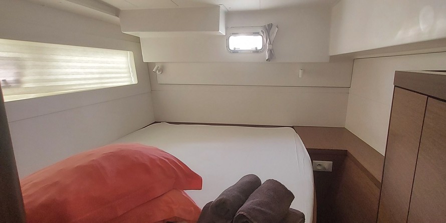 Lagoon 40