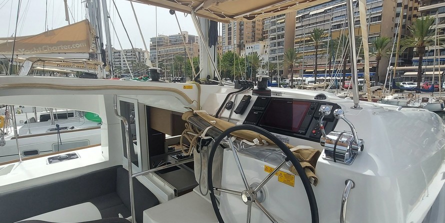 Lagoon 40