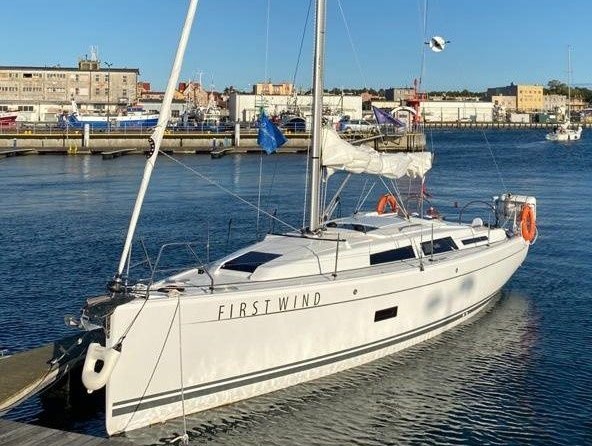 Hanse 348