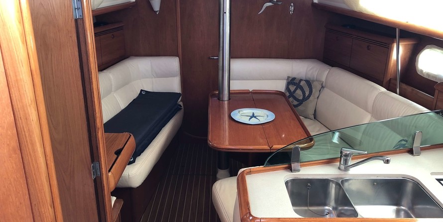Jeanneau Sun Odyssey 35