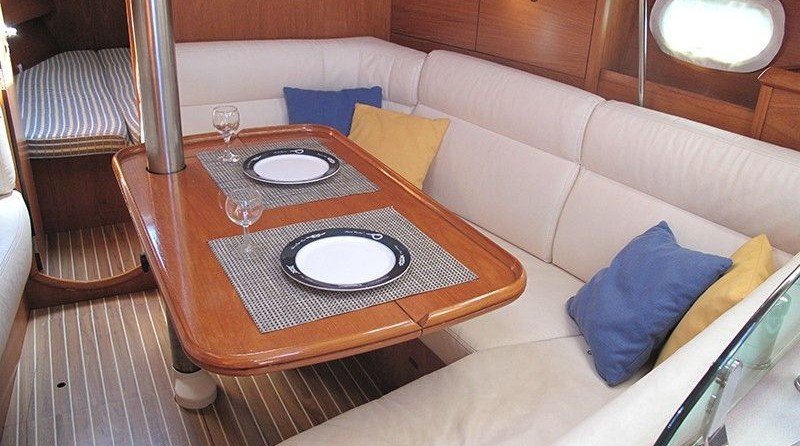 Jeanneau Sun Odyssey 35