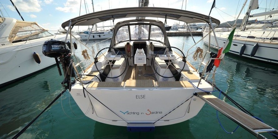 Dufour 360