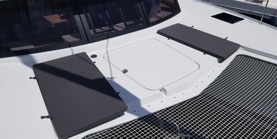 Fountaine Pajot Lucia 40
