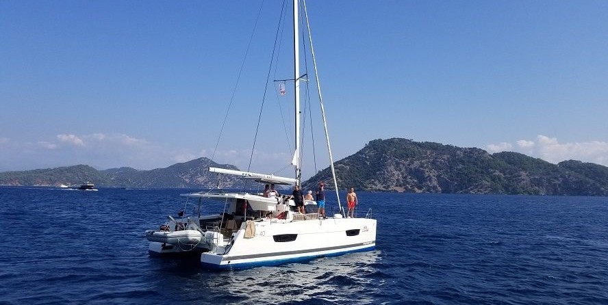 Fountaine Pajot Lucia 40