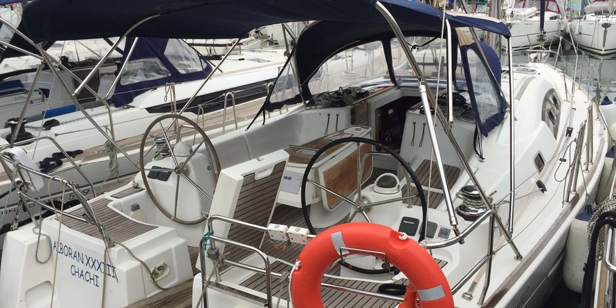 Beneteau Oceanis 40