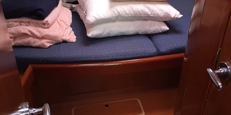 Beneteau Oceanis 40
