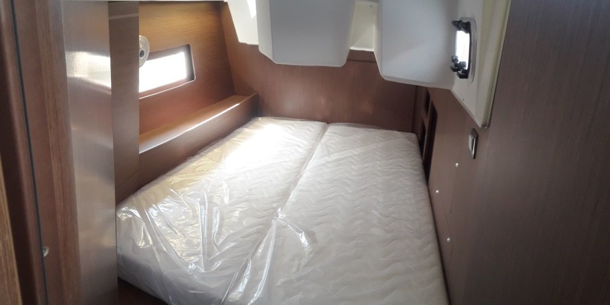 Beneteau Oceanis 46.1