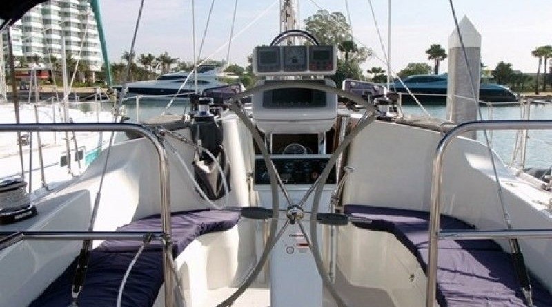 Catalina 375