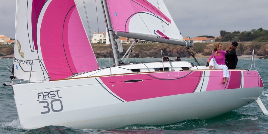 Beneteau First 30