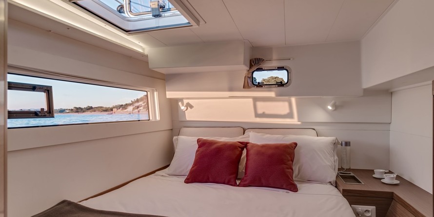 Lagoon 40