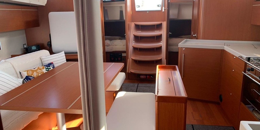Beneteau Oceanis 46