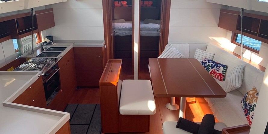 Beneteau Oceanis 46