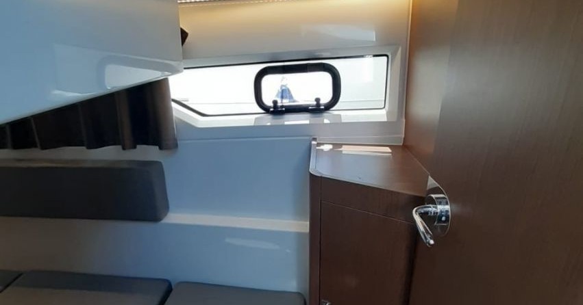 Jeanneau Merry Fisher 895