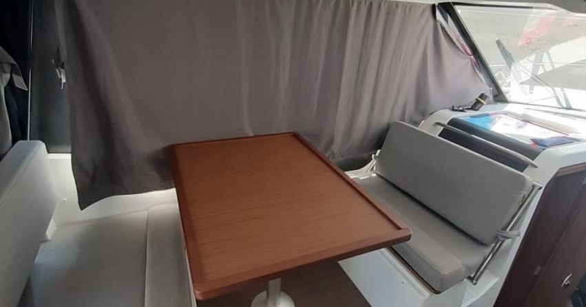 Jeanneau Merry Fisher 895