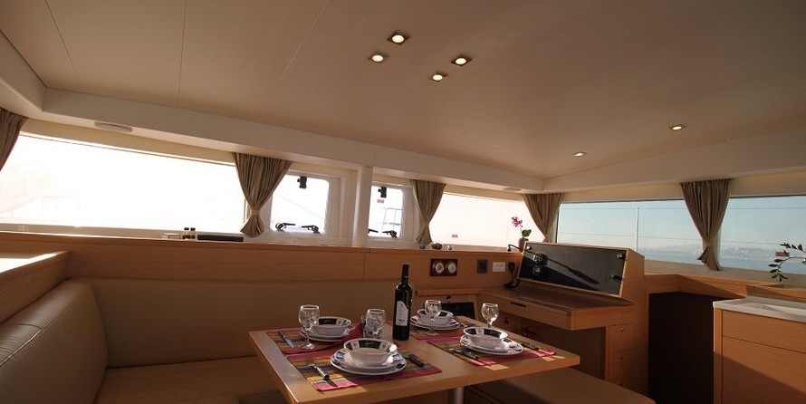Lagoon 400 S2