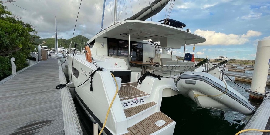 Fountaine Pajot Astréa 42