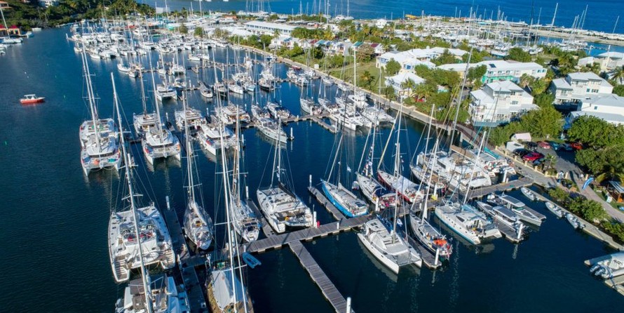 Fountaine Pajot Astréa 42