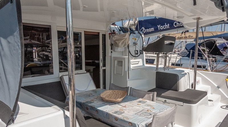 Lagoon 40