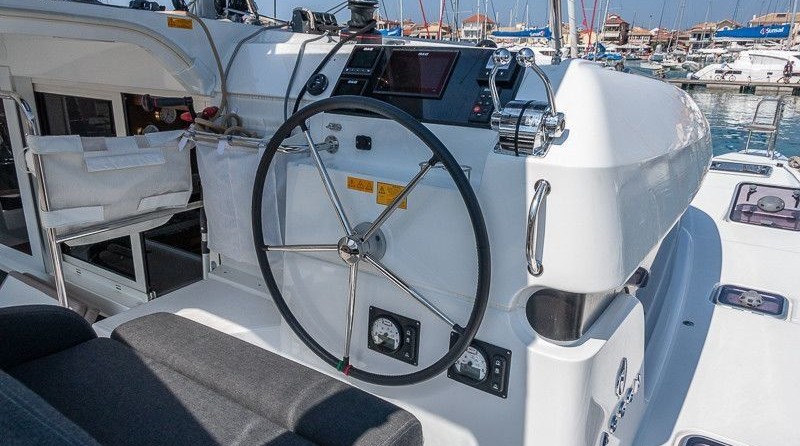 Lagoon 40