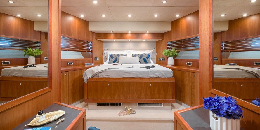 Sunseeker Predator 108