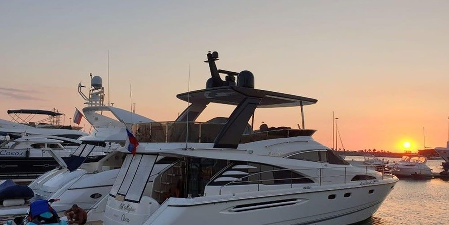 Fairline 58 Squadron