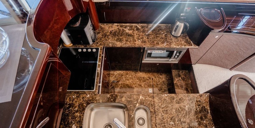 Fairline 58 Squadron