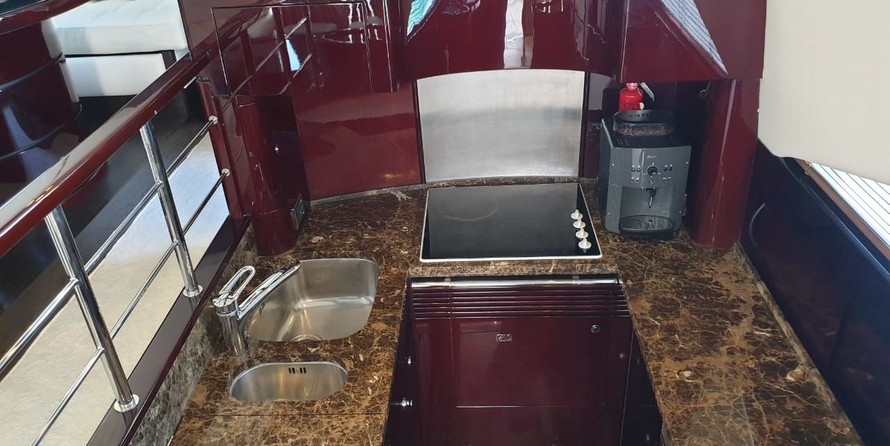 Fairline 58 Squadron