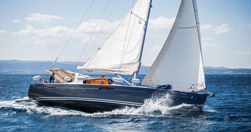 Beneteau Oceanis 58