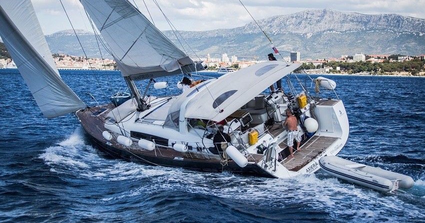 Beneteau Oceanis 58