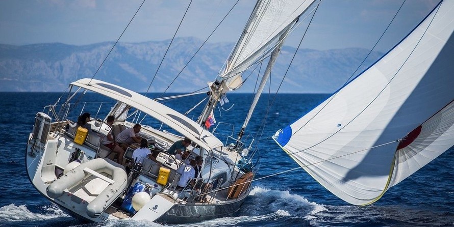 Beneteau Oceanis 58