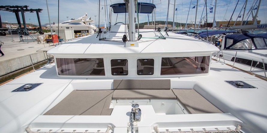 Lagoon 450 F