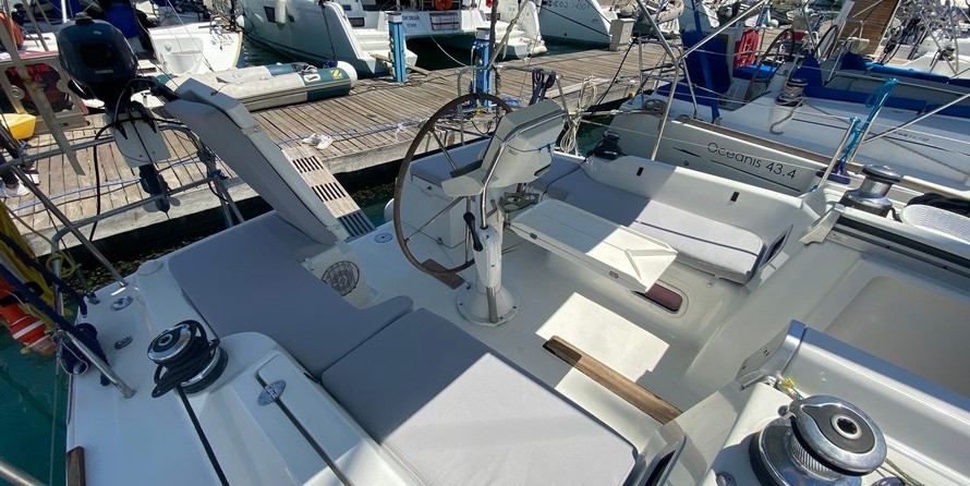 Beneteau Oceanis 34