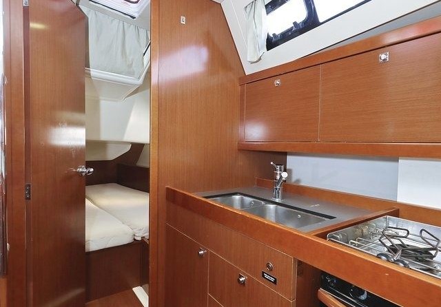 Beneteau Oceanis 41