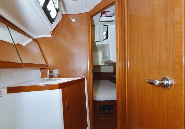 Beneteau Oceanis 41