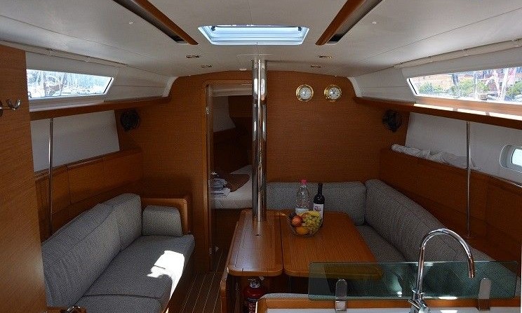 Jeanneau Sun Odyssey 389