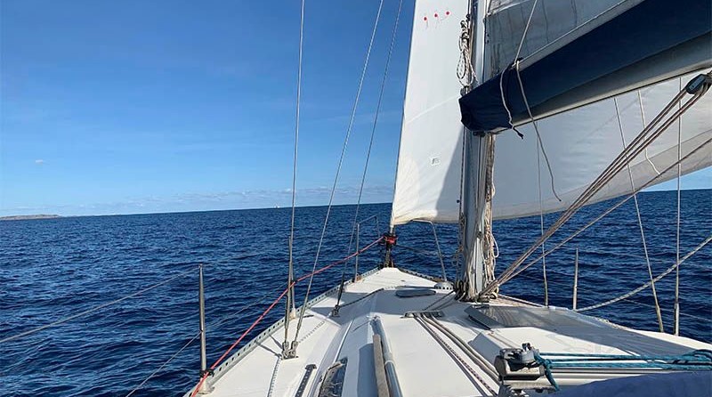 Dufour 35
