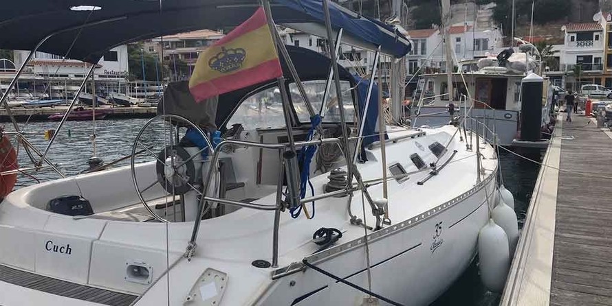 Dufour 35