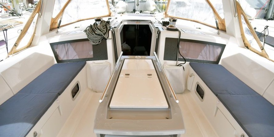 Beneteau Oceanis 48