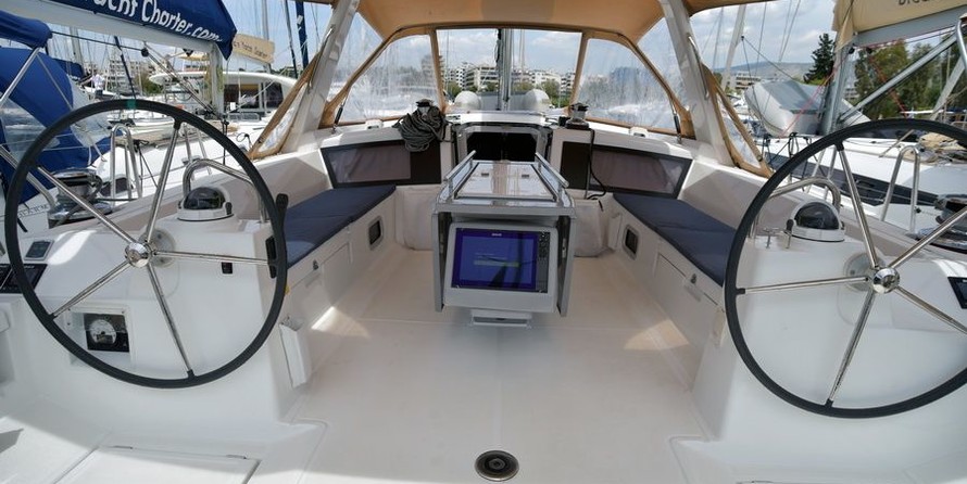 Beneteau Oceanis 48