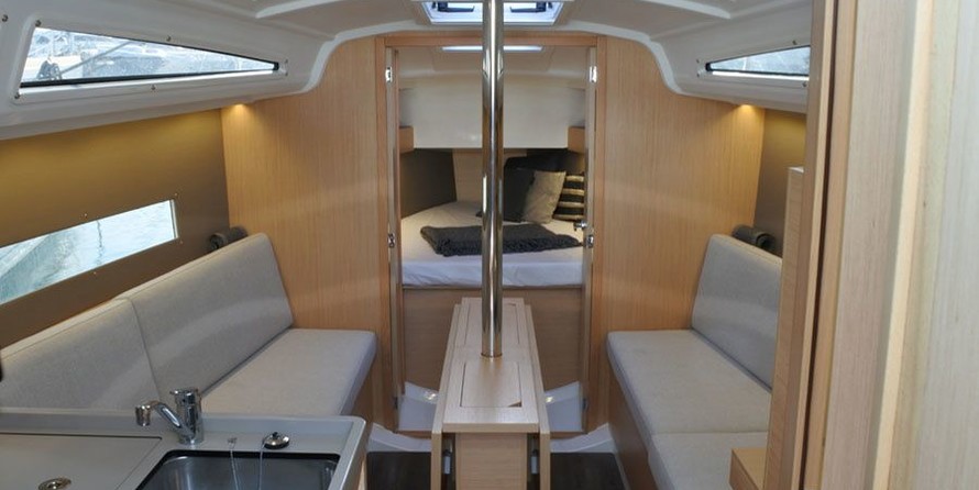 Beneteau Oceanis 30.1