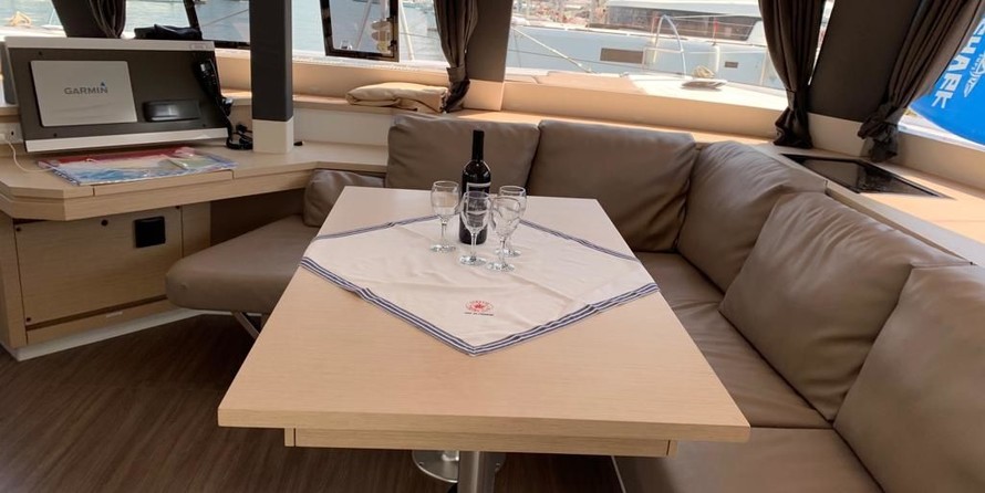 Fountaine Pajot Saba 50