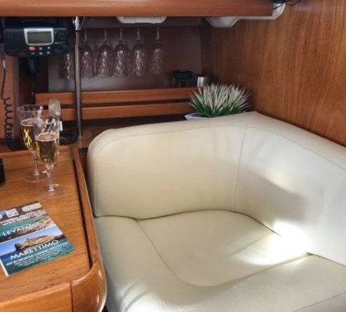 Jeanneau Sun Odyssey 43