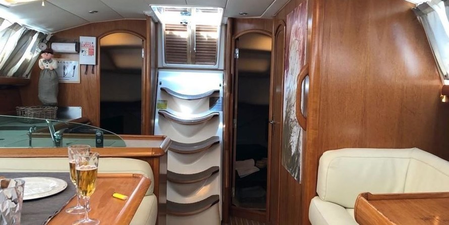Jeanneau Sun Odyssey 43