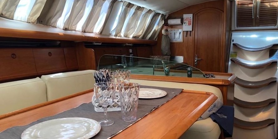 Jeanneau Sun Odyssey 43