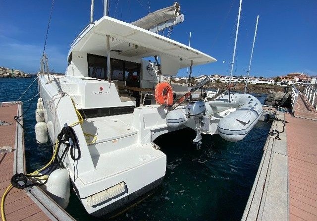 Fountaine Pajot Lucia 40