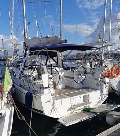 Beneteau Oceanis 35.1