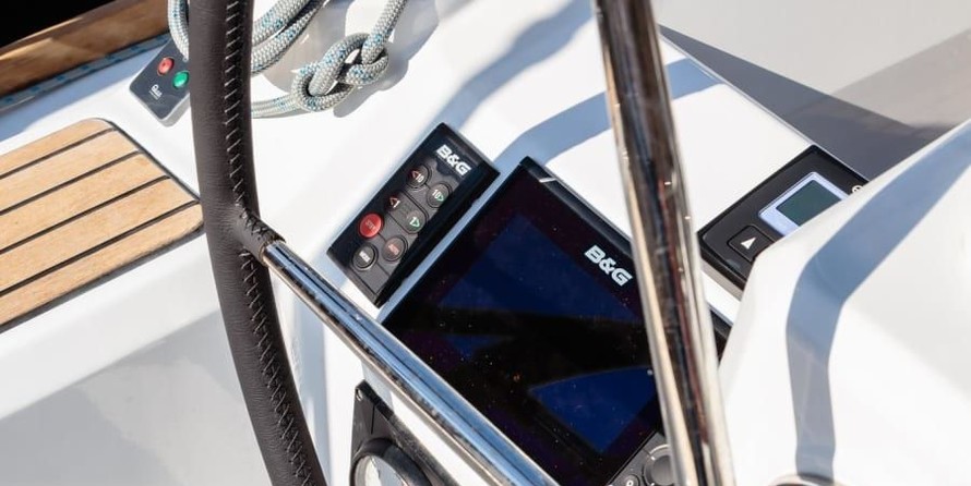 Beneteau Oceanis 35.1